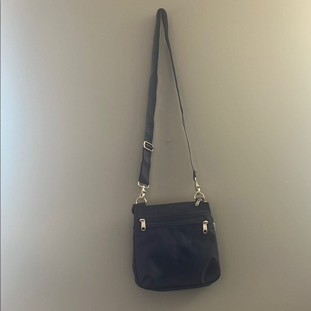 Elegant Blue Crossbody Bag